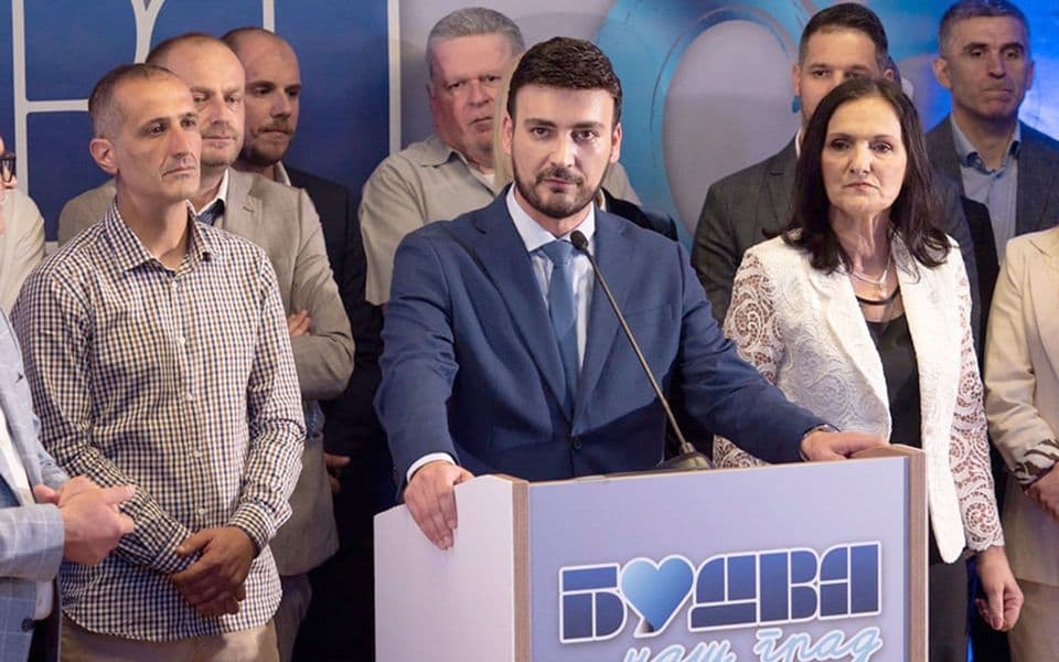 Budva naš grad: Jovanović fizički napadnut od strane OKG “crne trojke” Andrije Mandića