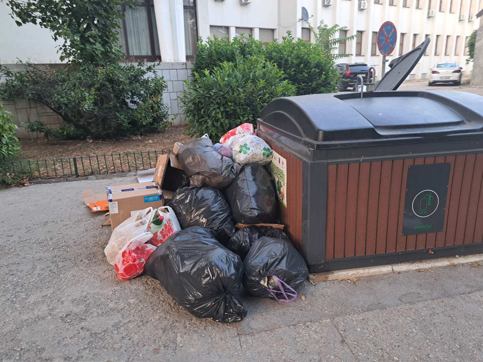 DPS Nikšić: Sve što su Demokrate poricale na kraju se pokazalo kao tačno, pa tako i skandal sa smećem