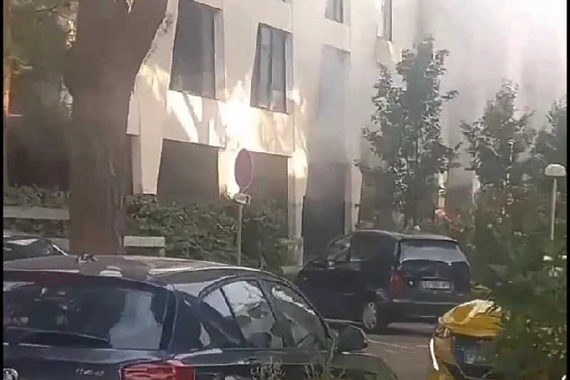 Francuska policija otvorila istragu terorizma nakon eksplozije automobila u blizini sinagoge