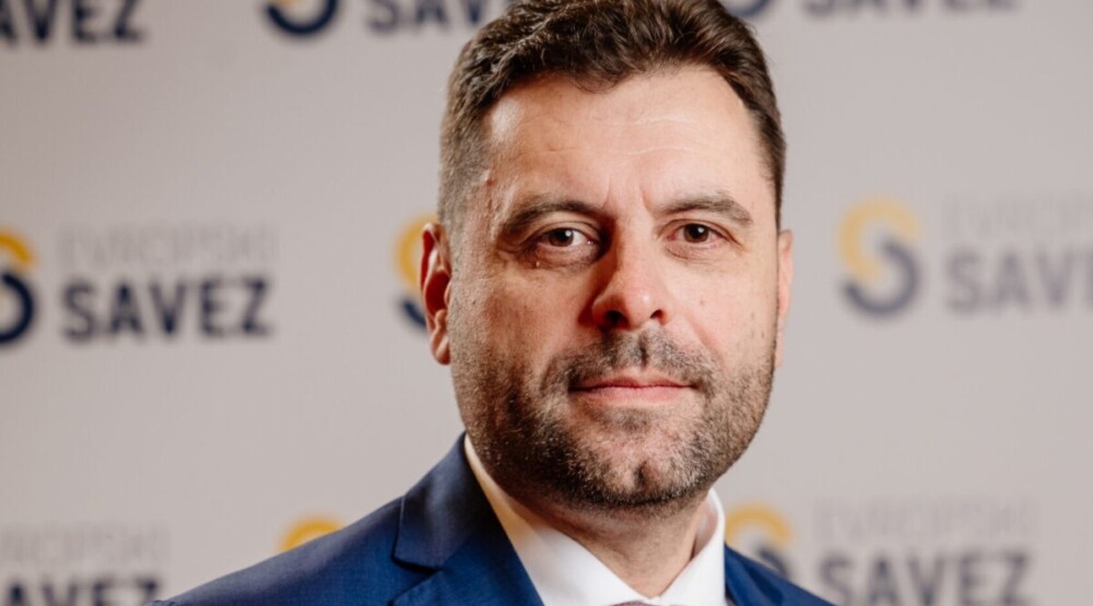 Vujović: Većina na čelu sa Mandićem nas vraća 20 godina unazad