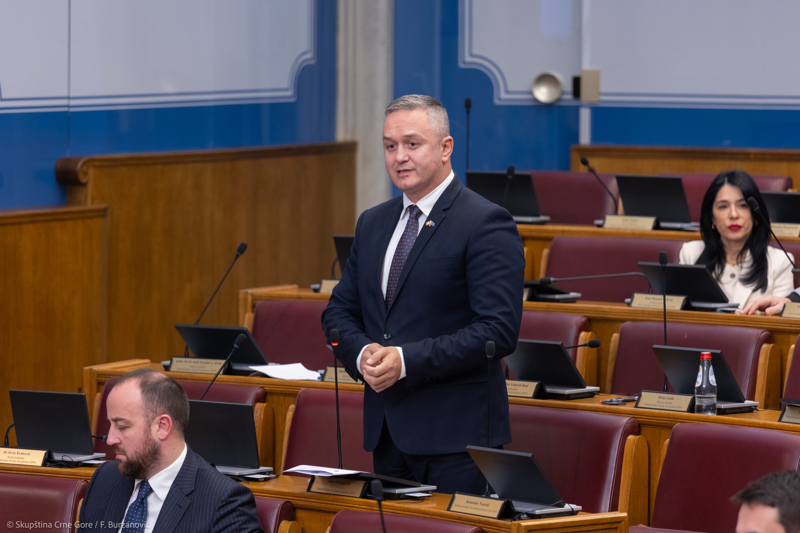 Dizdarević nakon pritvođenja Marunovića: Spajić, Ivanović i Ibrahimović da se hitno uključe, nastavlja se progon crnogorskih građana u Beogradu
