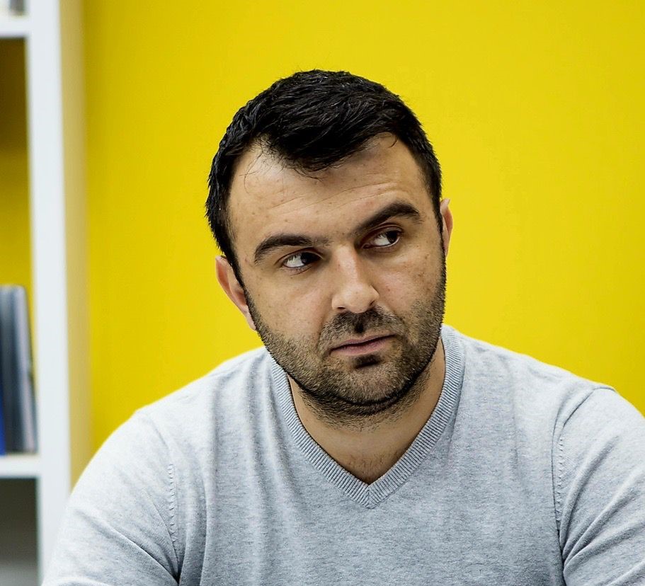 Ličina: Vlada bi mogla da se sjeti porodica žrtava u Štrpcima umjesto što povećava plate funkcionerima za 30 posto