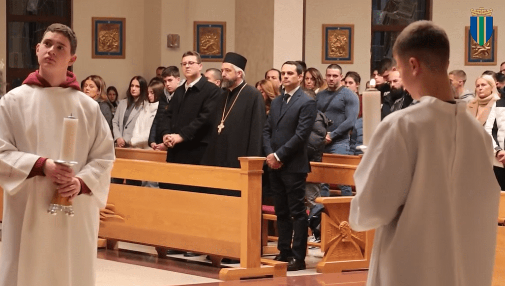 Raičević prisustvovao ponoćnoj misi u konkatedrali Svetog Petra Apostola u Baru povodom katoličkog Božića