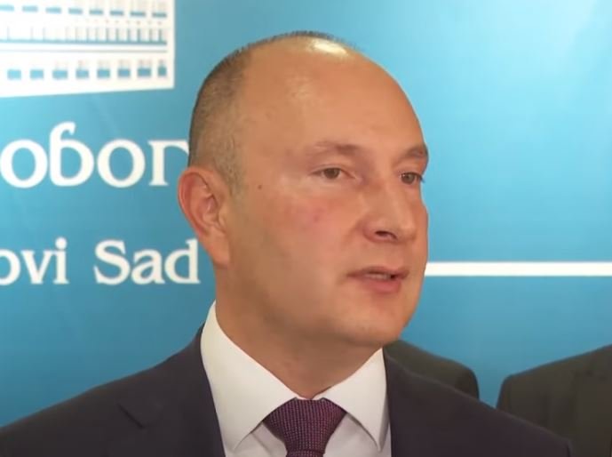 Gradonačelnik Novog Sada Milan Đurić podnio ostavku: To je moja ljudska i politička obaveza i moralna dužnost