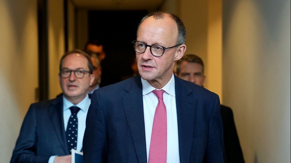 Merc odbio da istakne zastavu duginih boja: Bundestag nije cirkuski šator