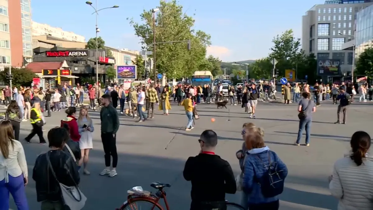 Građani blokirali 30 raskrsnica u Novom Sadu