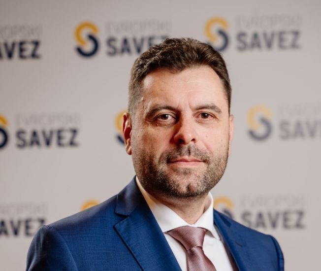 Vujović: Mandić postepeno preuzima i vanjsku politiku države, svakim danom Crna Gora je korak bliže političkoj provaliji i potpunom zatiranju