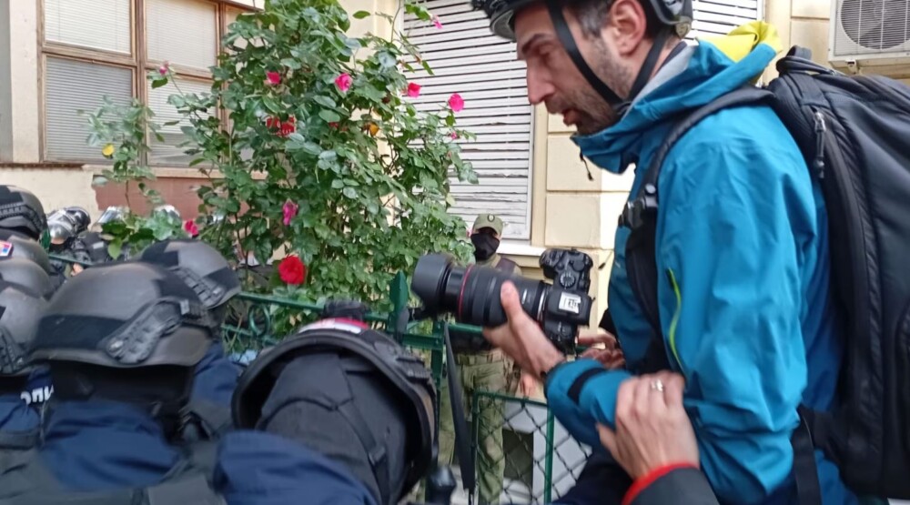 Novi Sad: Drugog dana blokade suda policija opet upotrebila biber sprej