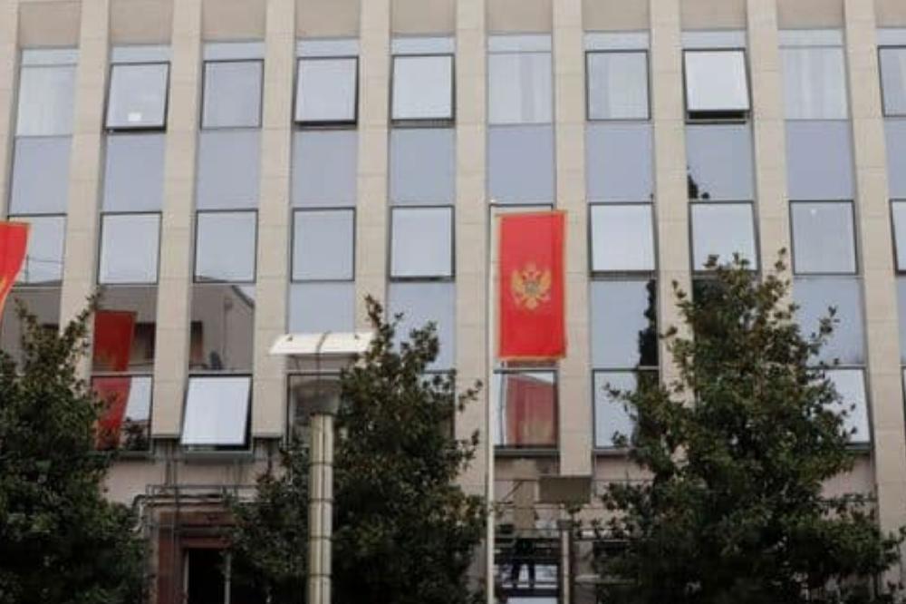 Turski državljanin pokušao da iznudi novac od zemljaka: „Ubićemo te ako ne potpišeš ugovor o prodaji vozila“