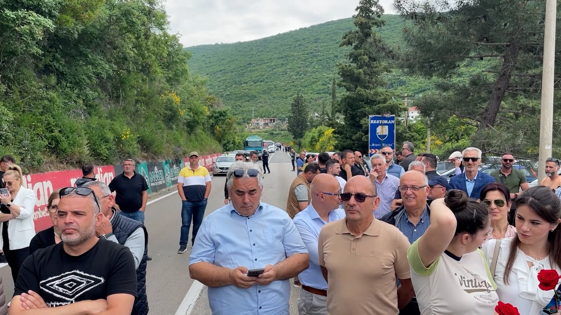 Protest zbog sporazuma Vlade i UAE: Ulcinjani blokirali magistralu na dvije lokacije