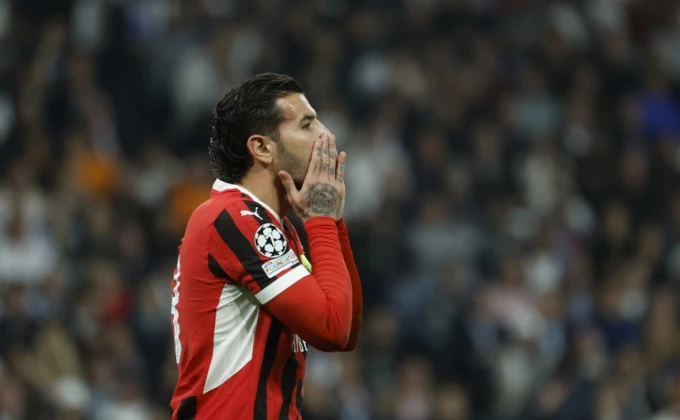 Teo prihvatio ponudu Al Hilala, Milan napravio listu zamjena