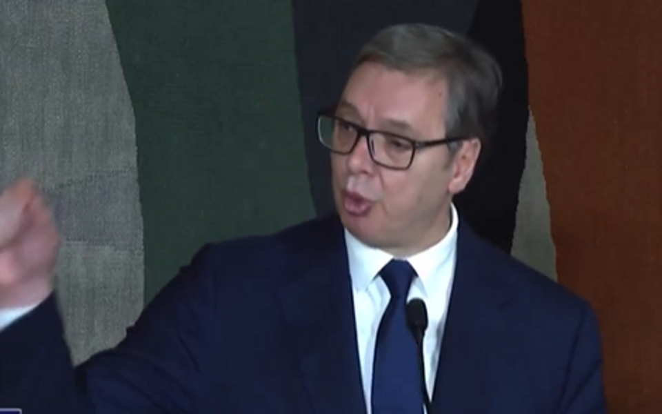 VIDEO Vučić se sukobio s novinarima: Nauči se pristojnosti