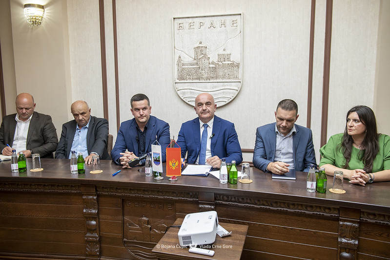 Potpisan ugovor o izgradnji Kuće poljoprivrede u Beranama, zapošljavaće 46 radnika