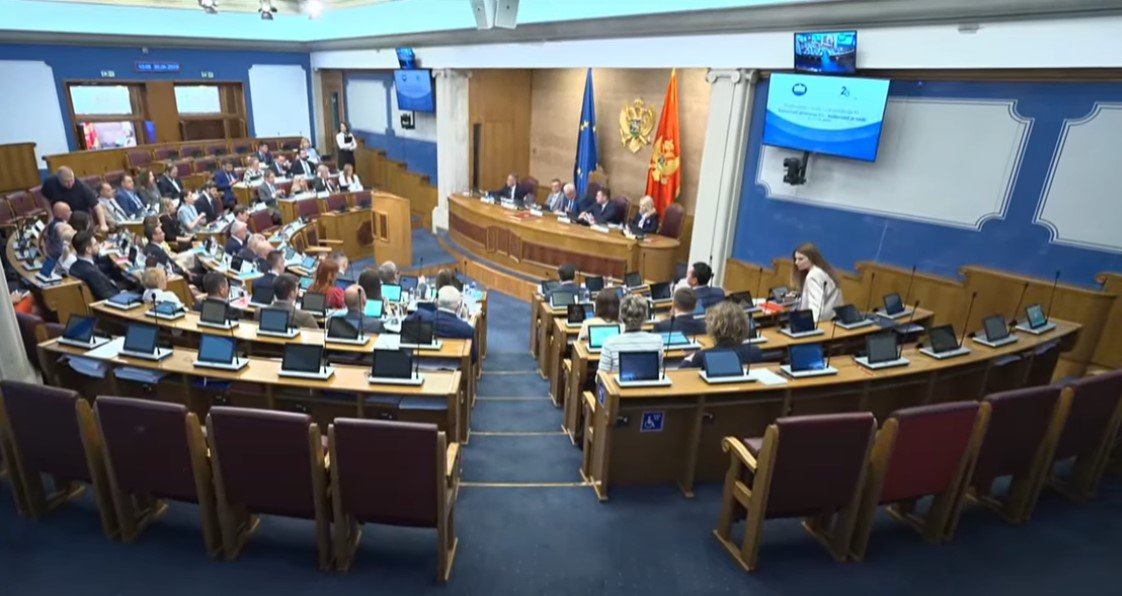 Šarec: Konstantne izborne trke koče rad političkih institucija; Rakočević: Uz direktivu iz Beograda opstruira se evropski put Crne Gore