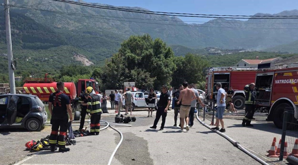 Ugašen požar u Radanovićima, gorjela parking garaža