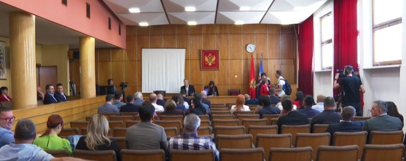Lalatović Žižić izabrana za predsjednicu SO Nikšić; Perović: Ovdje ne postoji koalicija nego NSD
