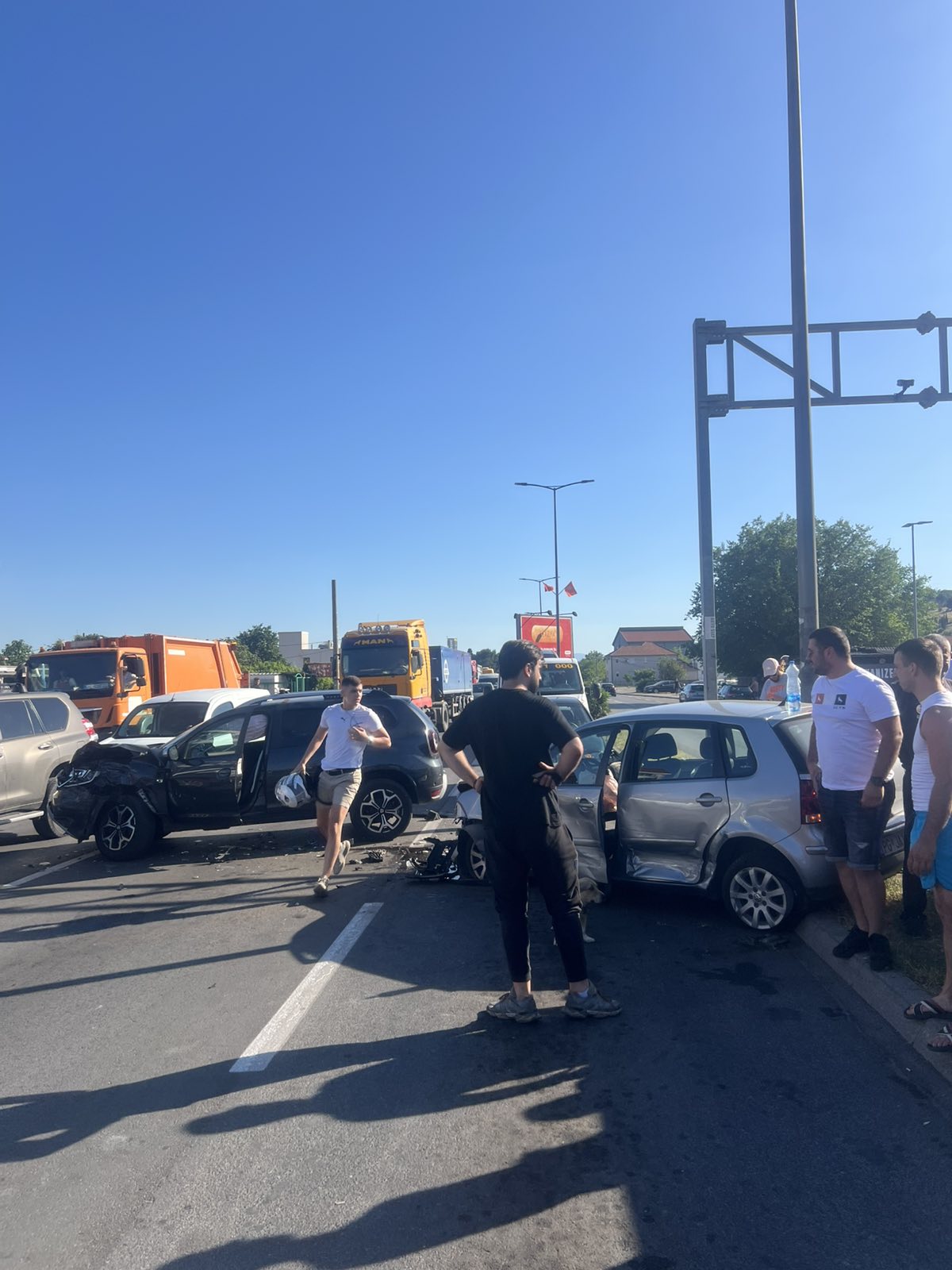 Lančani sudar kod Boleksa ka Zlatici: Učestvovala četiri automobila