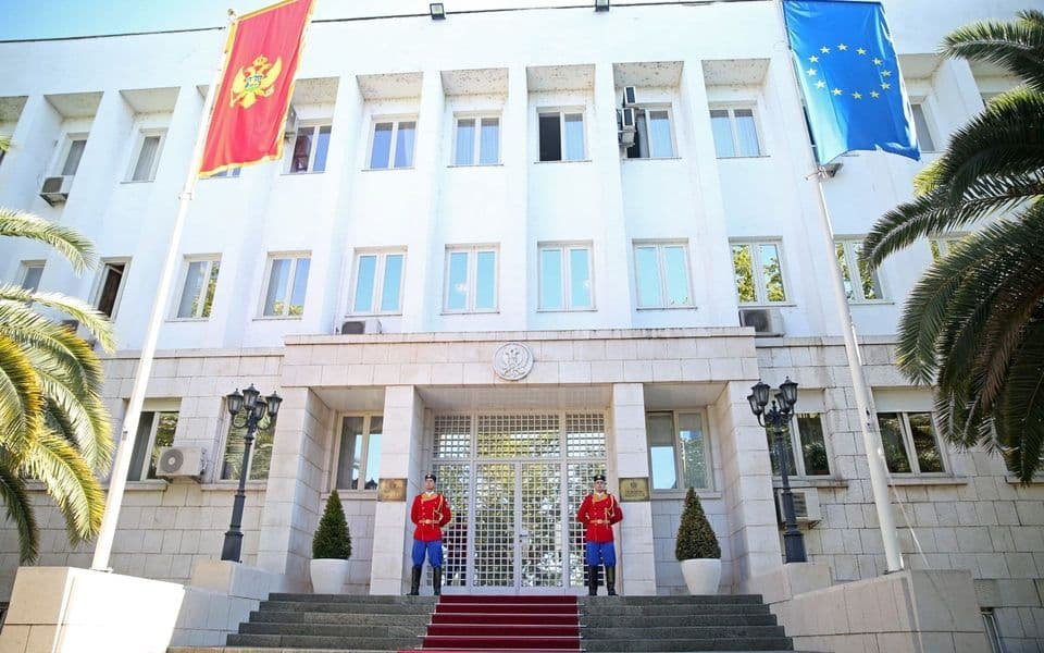 Saradnik u Kabinetu Milatovića: Umjesto odgovora na zabrinutost, poslanica Božović bira lične napade