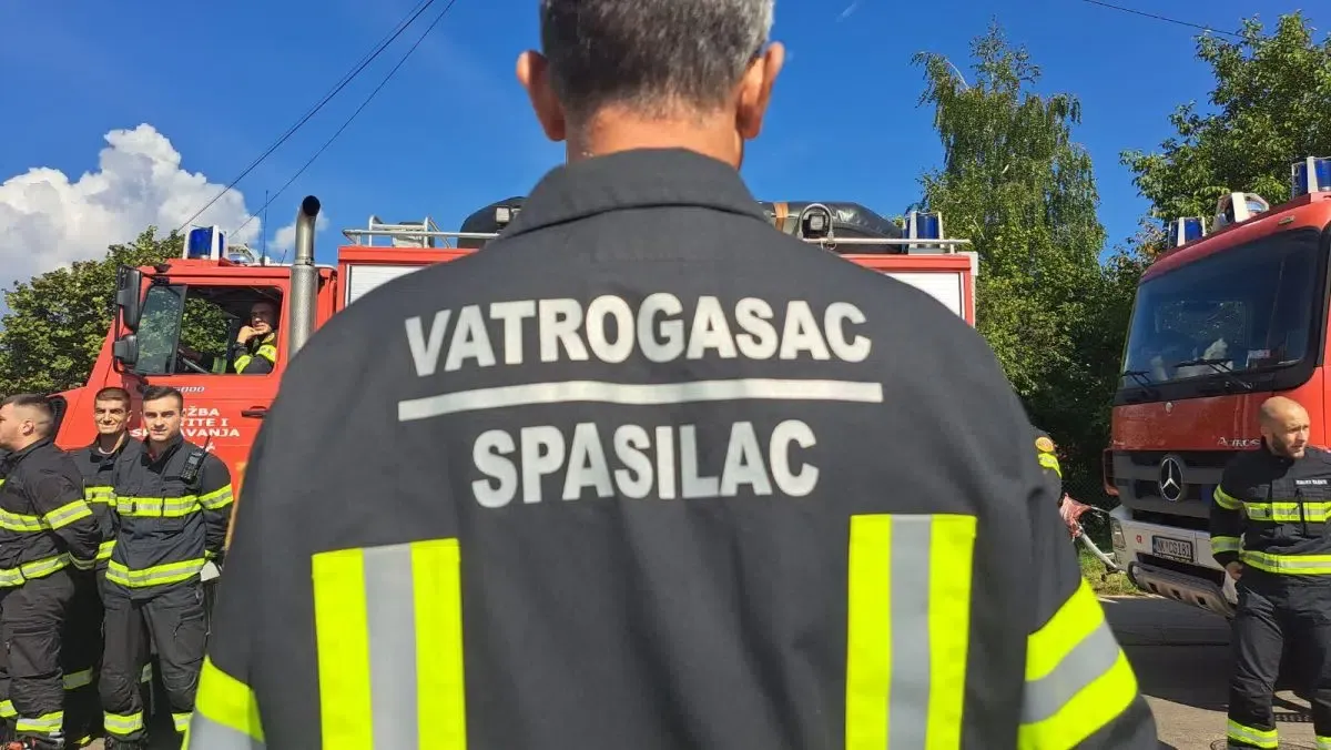 Vatrogasci traže izmjene zakona, nezadovoljni uvećanjem plata za 250 eura