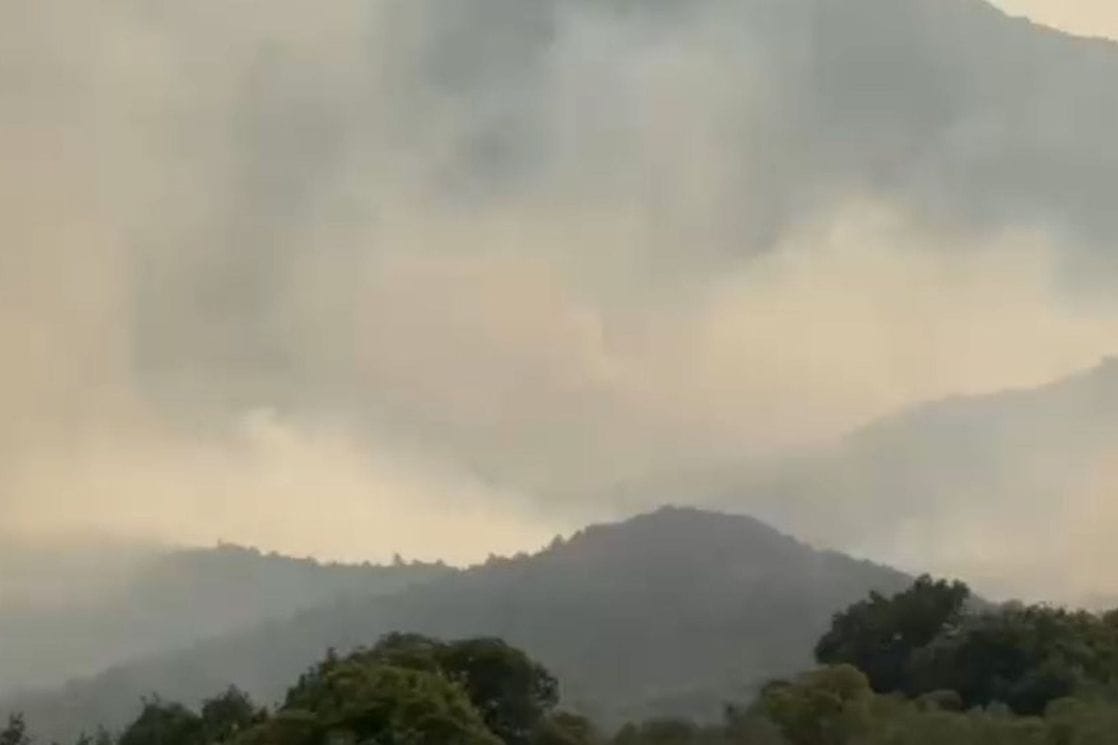 Albanija: Bukti mnogo velikih požara, jedan zahvatio i minsko polje