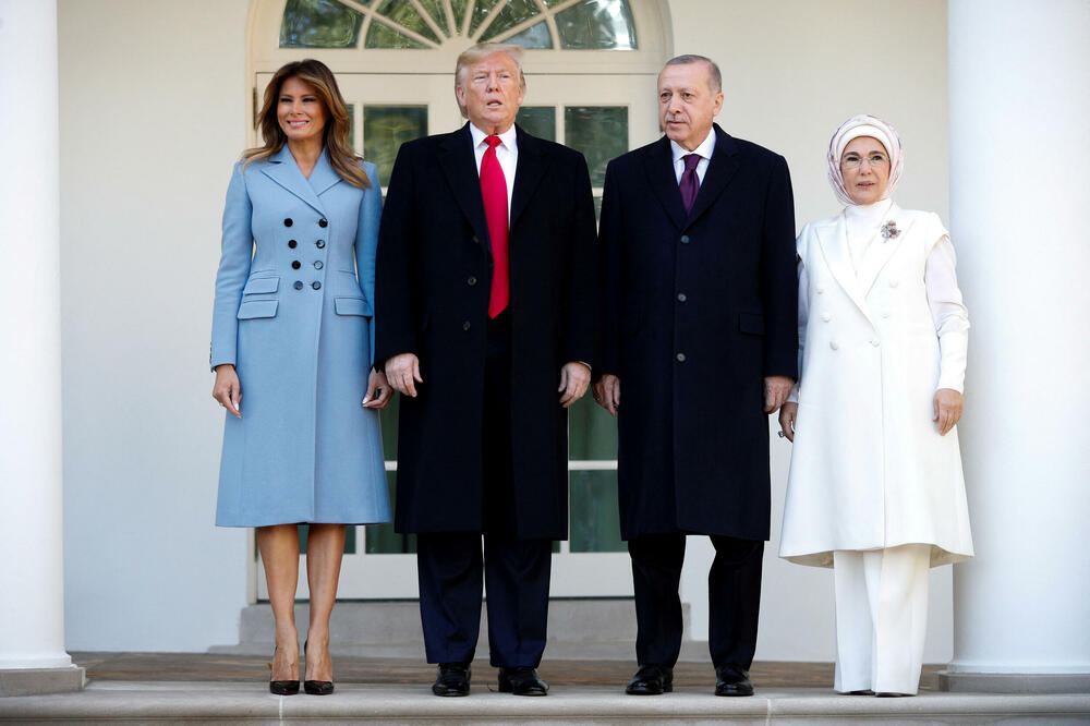Tramp i Erdogan sa suprugama Melanijom i Eminom, Foto: Reuters