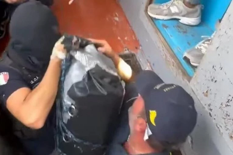Foto: Youtube/GDF Catania e SCICO/Printscreen