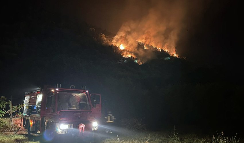 Bjesni požar iznad Čanja