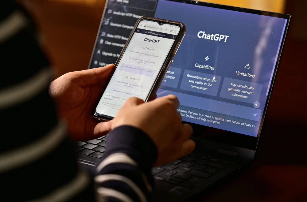 OpenAI planira sopstvene AI uređaje pokretane ChatGPT-om
