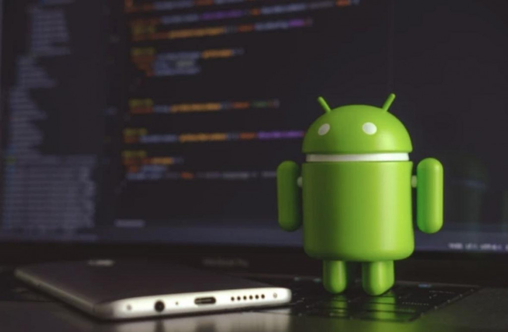 Google ide korak dalje: Najavljen Android laptop