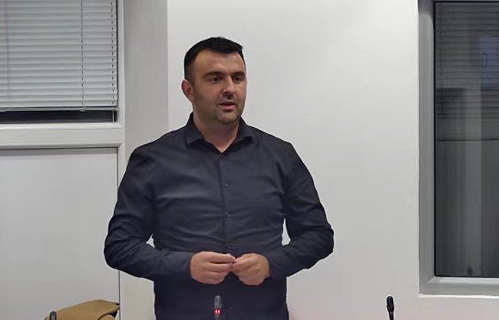 Ličina: Oduzimanjem nagrade „Risto Ratković“ Radovanu Karadžiću vraća joj se legitimitet