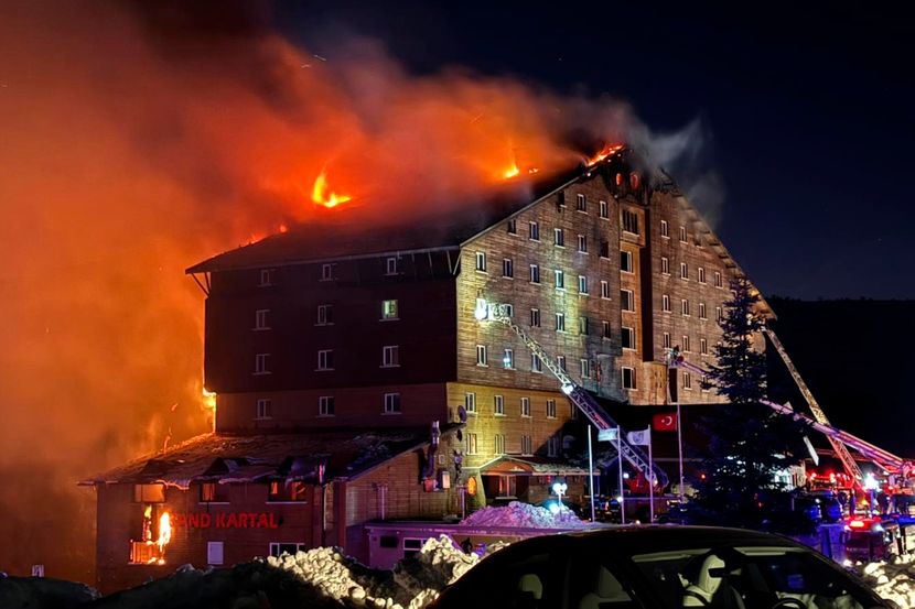 Turska: Doživotna kazna za 11 osoba zbog požara u kom je stradalo 78 ljudi