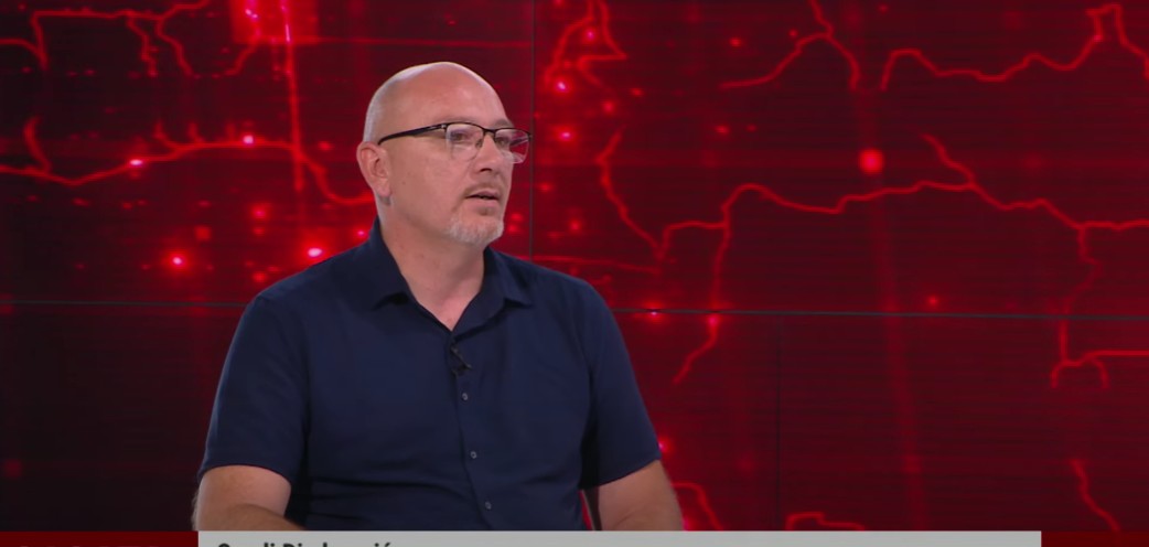 Dizdarević: Dokle god ministri glume policajce, a direktori policije klimaju glavom, imat ćete stanje kako je sada