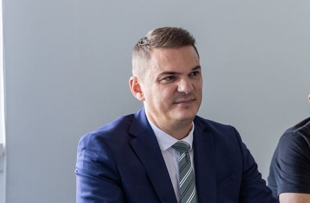 Šahmanović blokirao zaduženje: Poništen tender EPCG za baterijsko postrojenje od 48 miliona eura
