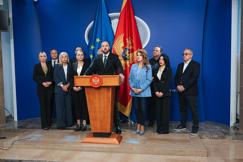 DPS: Dokazali smo da je Spajić ponovo slagao javnost, umjesto izvinjenja Ivanović nastavlja đe je premijer stao