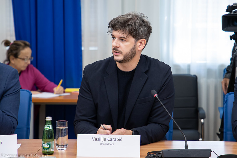 Čarapić: Ne sumnjam da će Medenica uputiti zahvalnice onima koji su mu danas pomogli da pobjegne pravdi