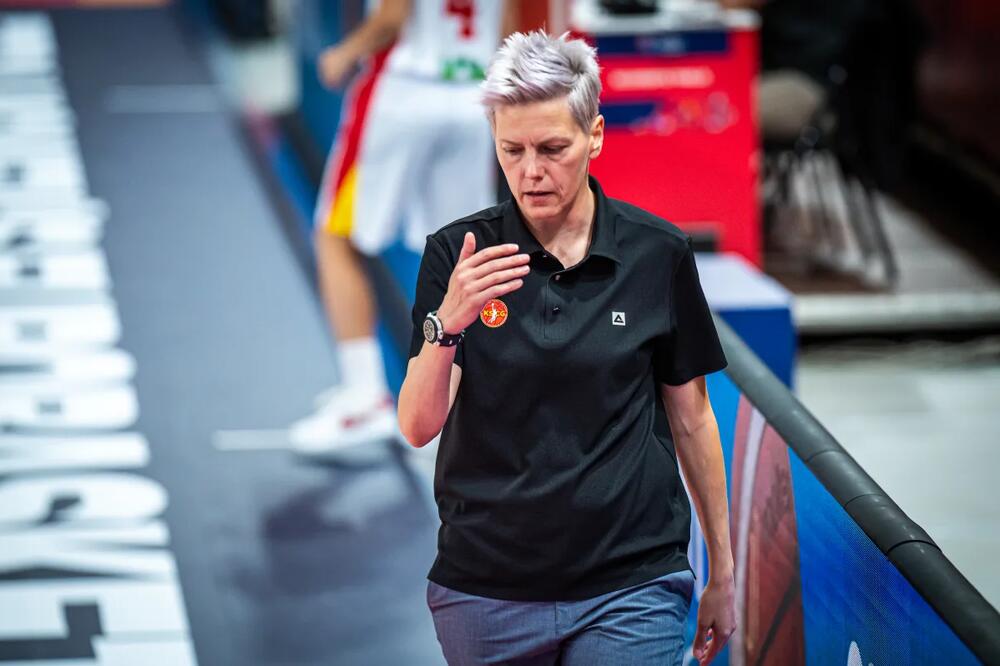 Jelena Škerović ostaje selektorka košarkašica Crne Gore