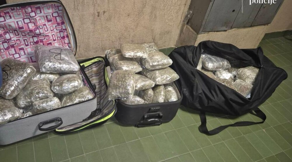 Uhapšen osamnaestogodišnjak, pronađeno 40 kilograma marihuane