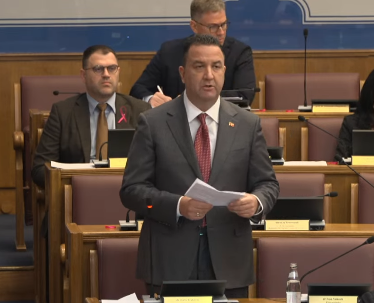 (VIDEO) Eraković: Nesoji, špijuni i koritaši – odgovaraćete kad-tad