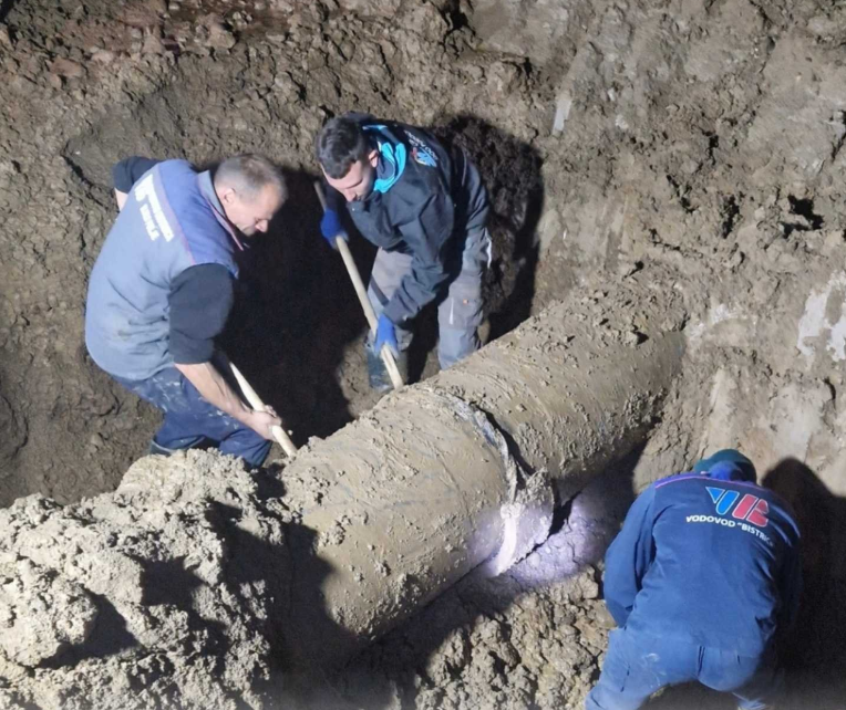 Bijelo Polje: Uklonjen kvar na cjevovodu, građani dobili vodu