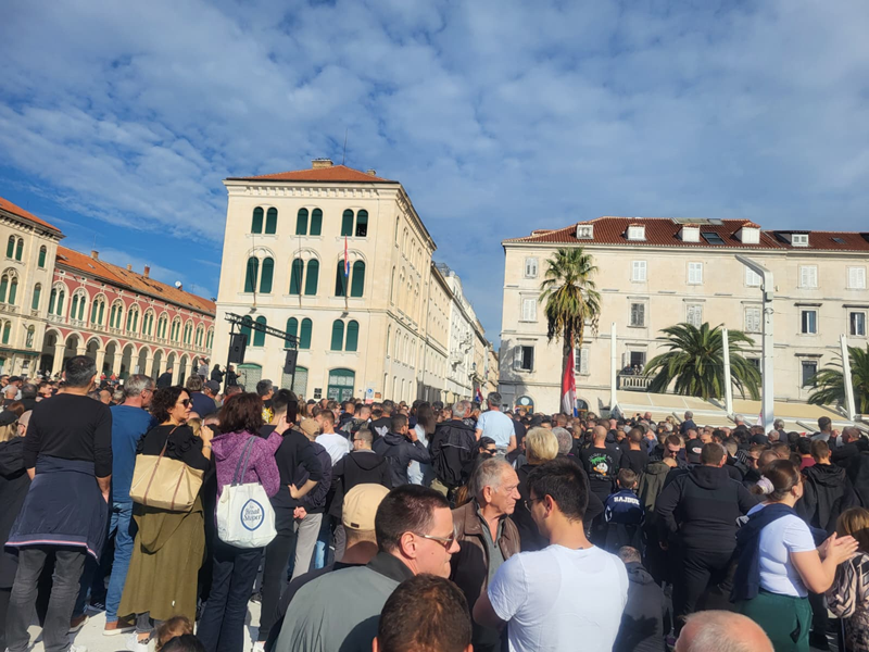 Zvaničnici Srbije očekuju reakciju vlasti nakon okupljanja u Zagrebu