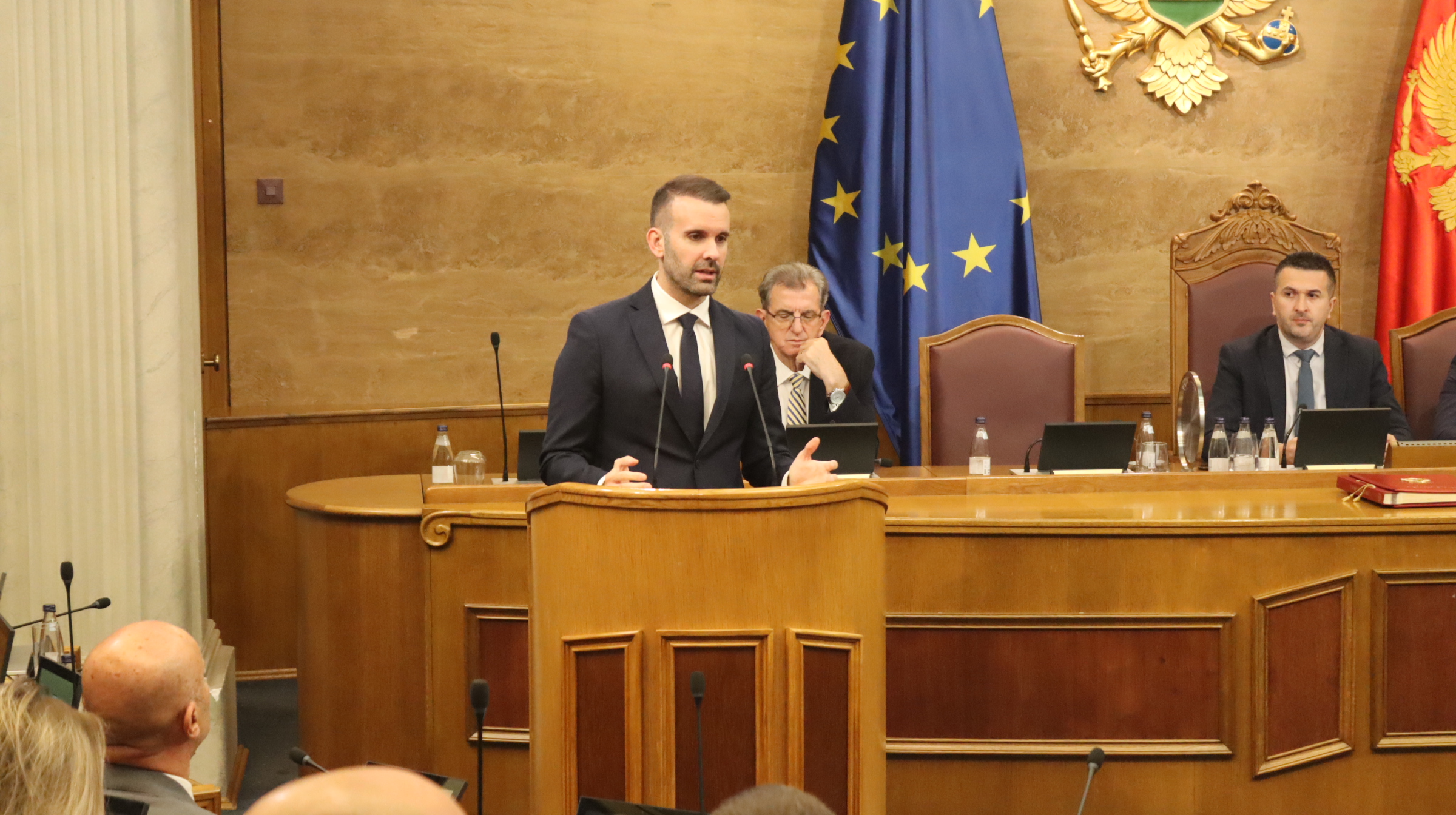 Spajić danas odgovara na pitanja poslanika