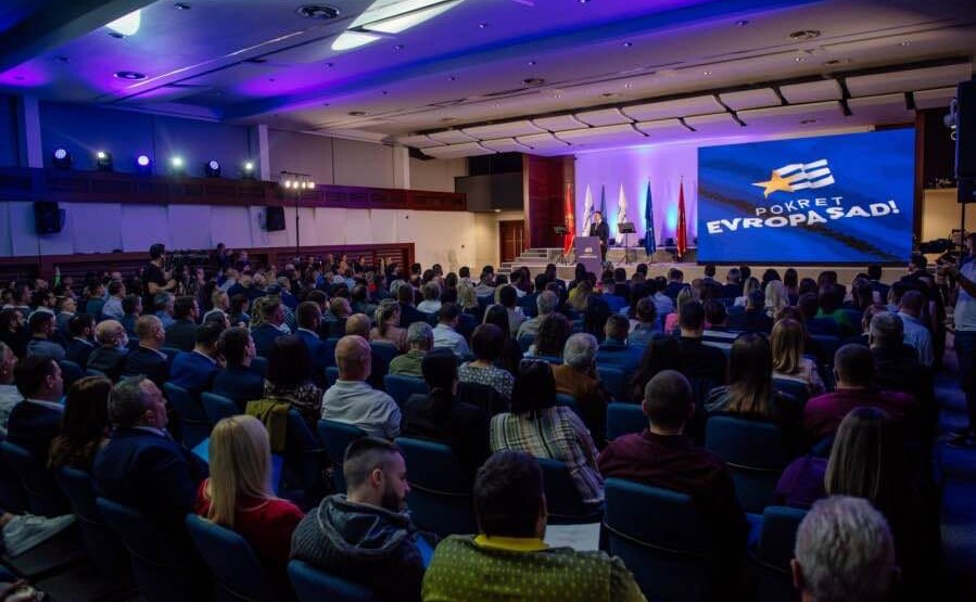 PES predao prijedlog zakona: Smanjenje finansiranja političkih subjekata radi podrške porodicama i djeci