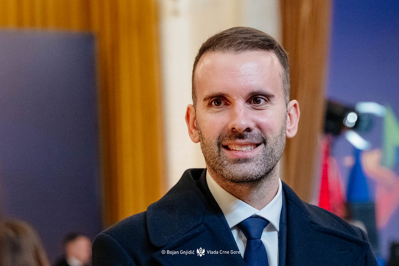 Spajić o postignutom dogovoru sa prevoznicima: Blokade obustavljene, rješenja kroz dijalog