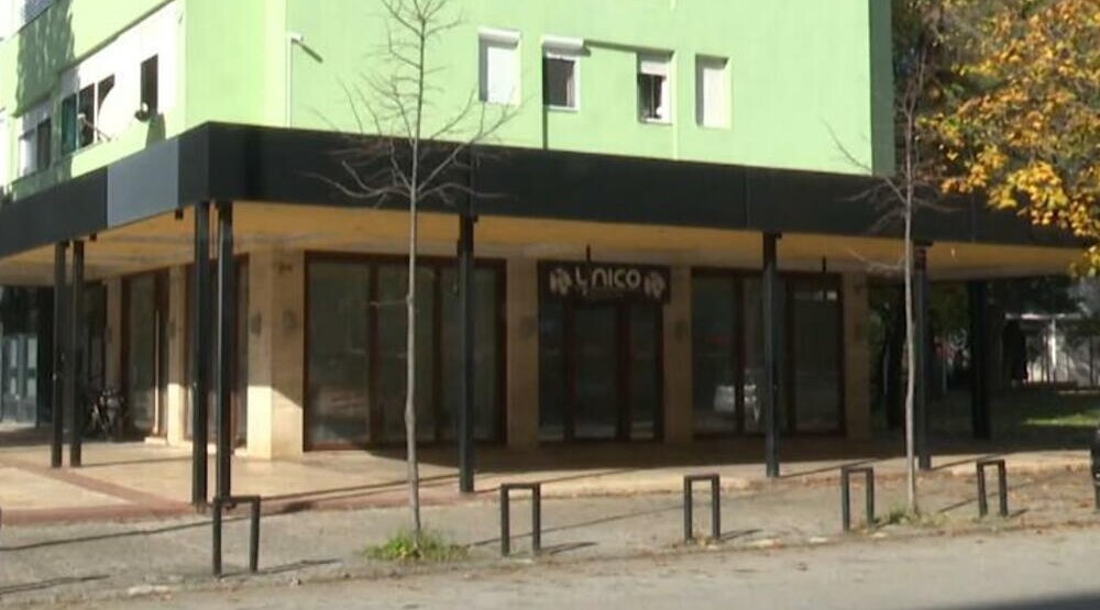 Milatović i stanari protiv otvaranja restorana brze hrane u stambenoj zgradi: Vlasnik tvrdi da trpi pritisak nadležnih