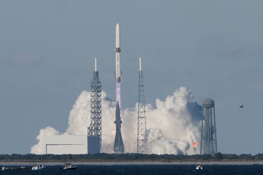Bezos ispisao istoriju: Lansirao misiju na Mars, raketni buster uspješno sletio na Zemlju