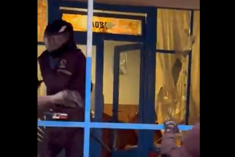 (VIDEO) Srbija: Velika tuča u kafani nakon napada na poslanika opozicije