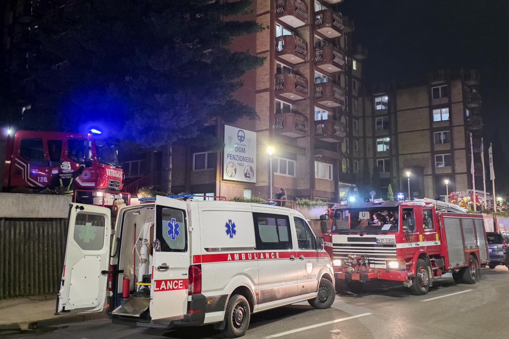 Požar u Domu penzionera u Tuzli/ Guliver via A