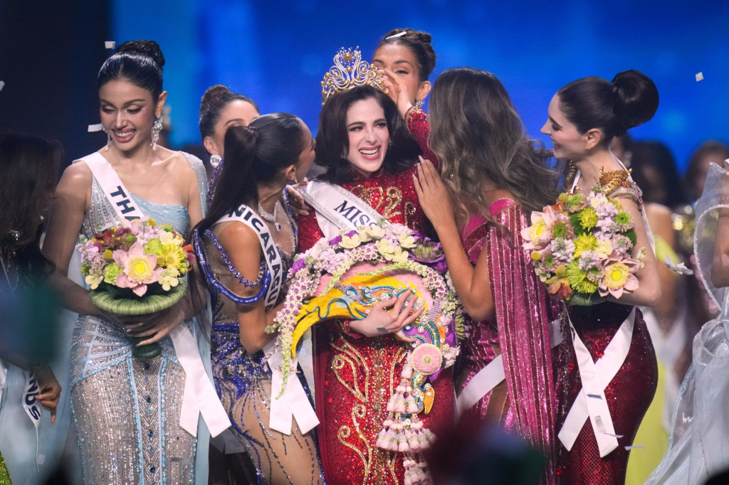 Mis Univerzuma Fatma Boš/ - SAKCHAI LALIT/GULIVER/AP