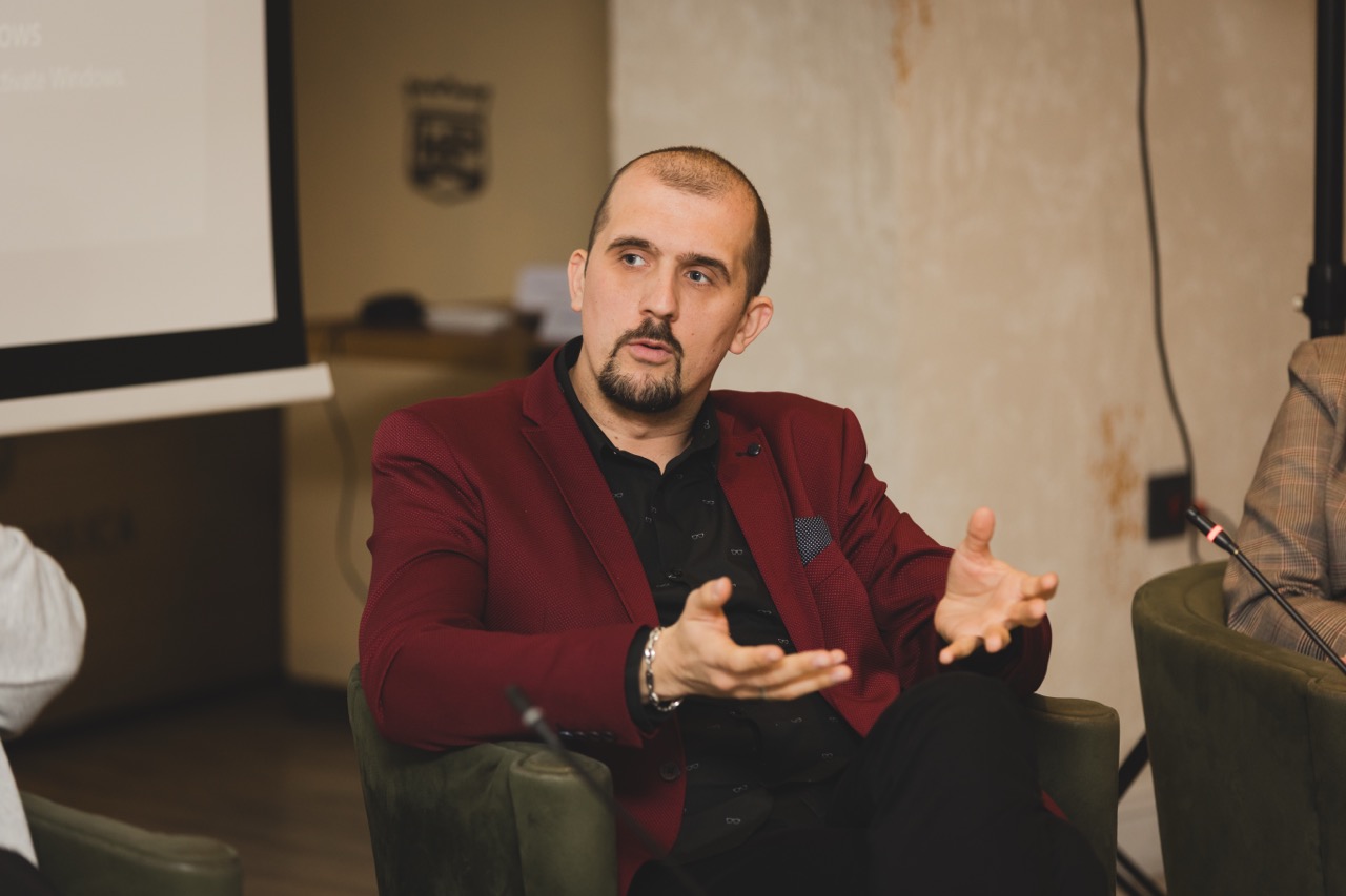 PILAV ZA STANDARD: Za zatvaranje preostalih poglavlja potrebno vrijeme, stabilne institucije i politička volja
