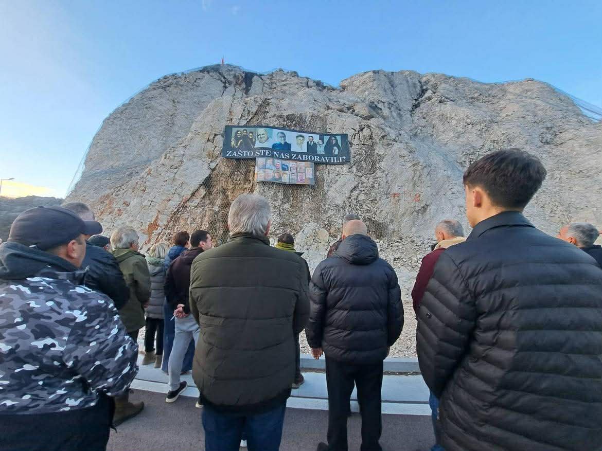 Nakon više od deset mjeseci: Građani Cetinja privremeno obustavljaju blokade